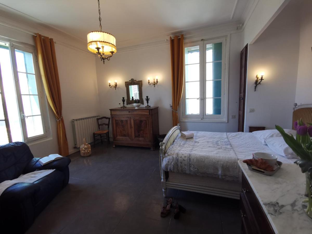 Villa La Taniere Vergèze Exterior foto